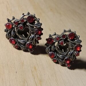** Vintage clip on art deco heart earrings red stones